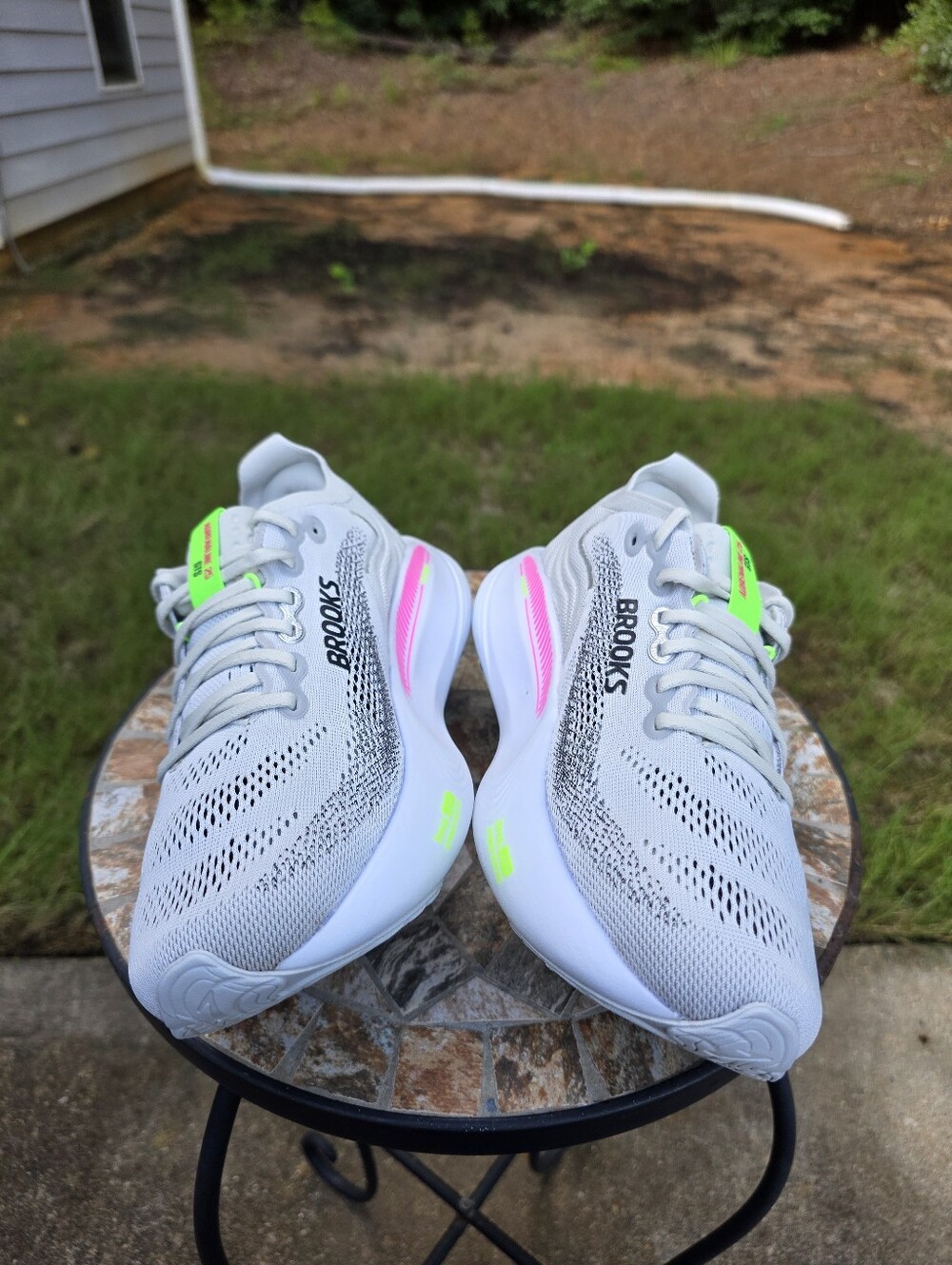 Brooks Adrenaline GTS 25 Oyster/Pink Running Shoes Women's Size 9.5 Worn 1x Box - Picture 7 of 11